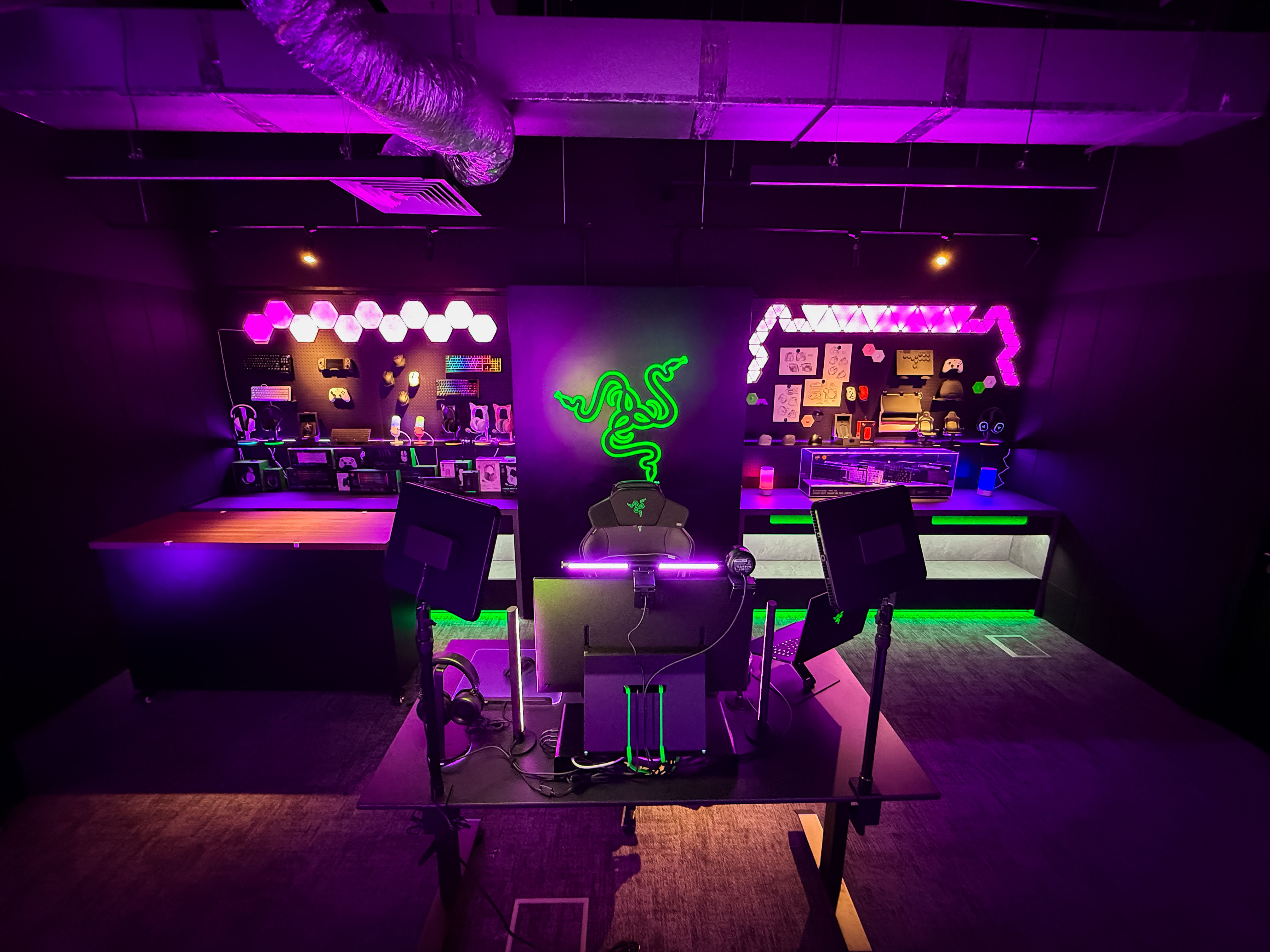 Razer Live @ SEA HQ event photograph
