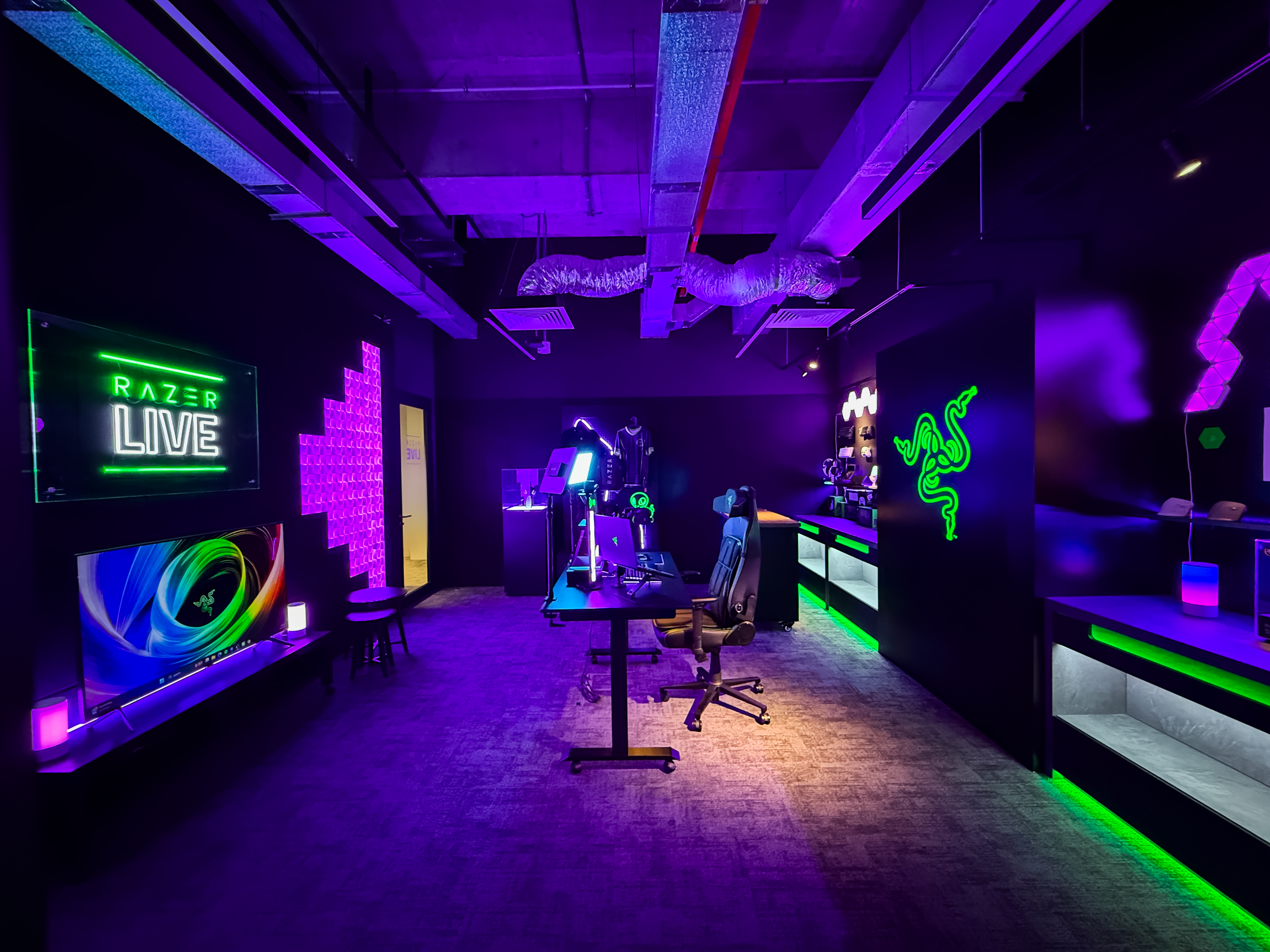 Razer Live @ SEA HQ event photograph