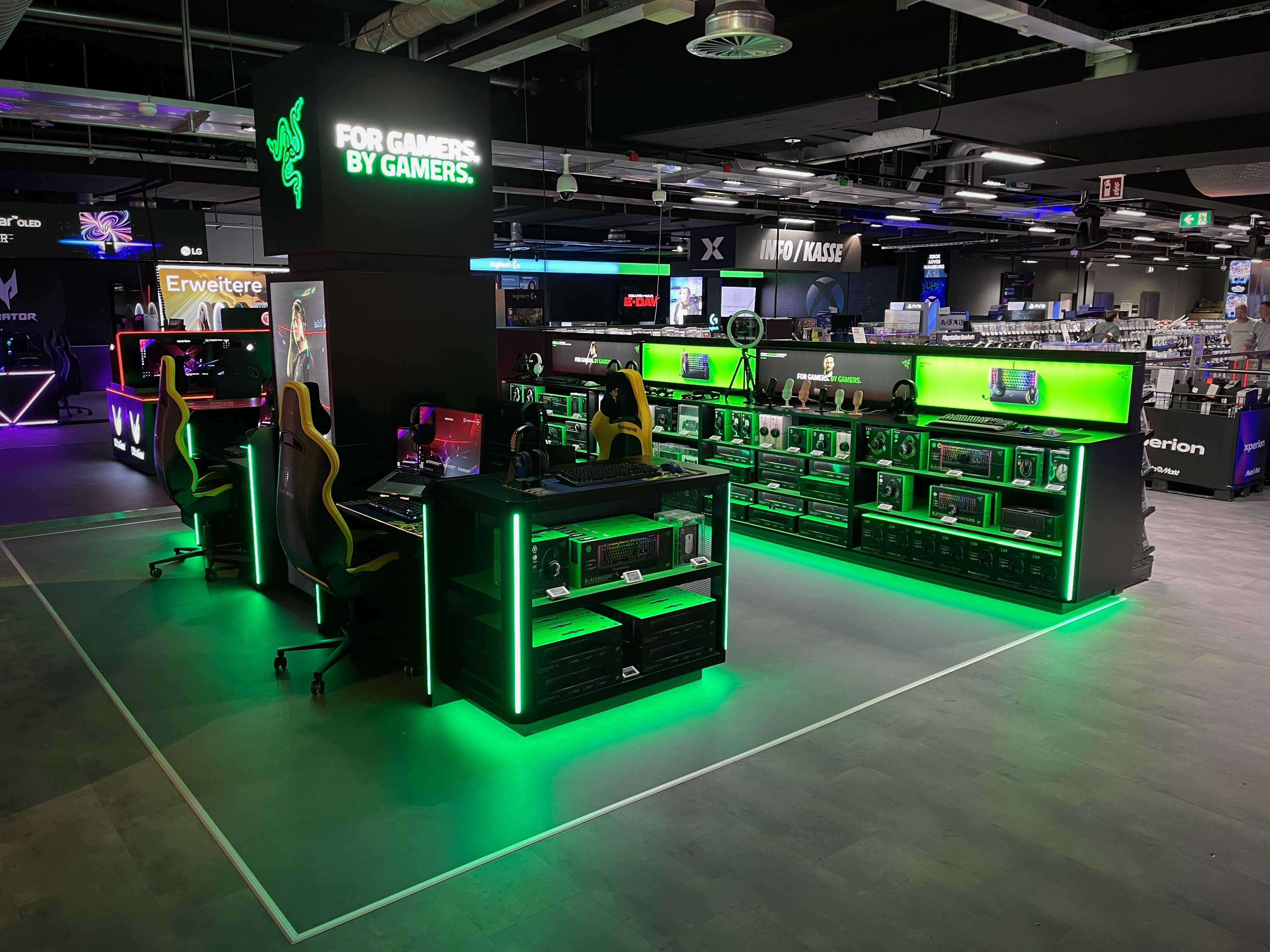 XPERION Hamburg Shop-In-Shop execution photograph