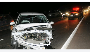 Motorista morre após descer do carro e ser atingido na BR-290