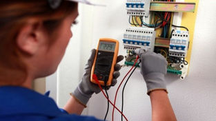 Governo do Estado investe na recuperação da rede elétrica das escolas estaduais