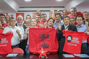 PT não vai arredar pé da candidatura de Lula, diz Gleisi