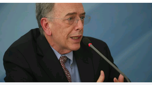 Pedro Parente pede demissão da presidência da Petrobrás