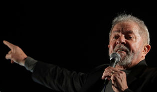 Defesa de Lula ingressa no TRF4 com pedido para reverter bloqueio de bens
