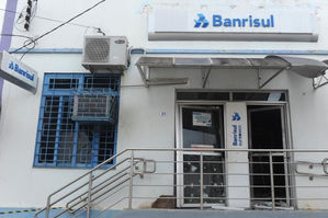 Três agências bancárias são atacadas em Butiá