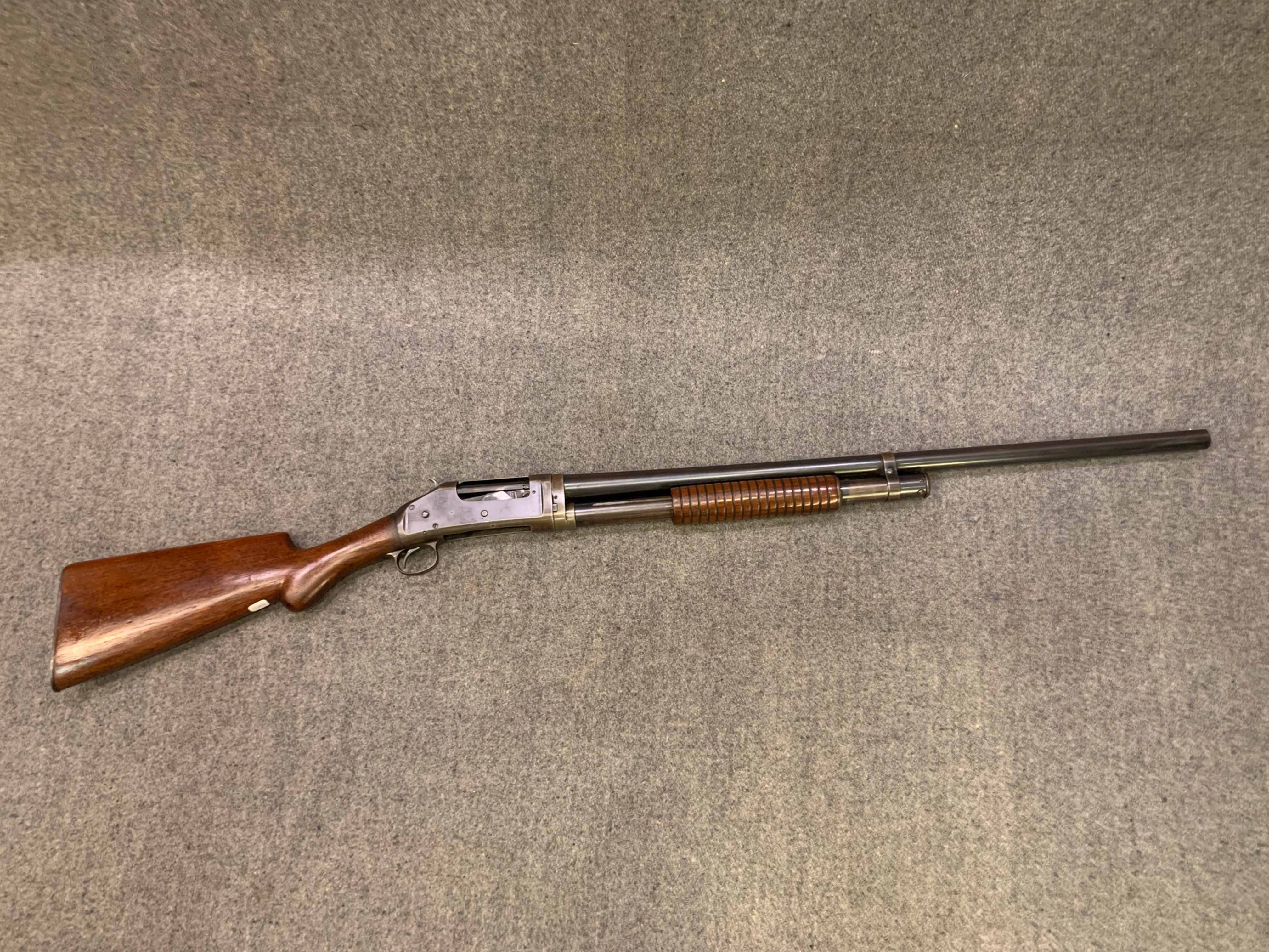 Winchester 1897 Shotgun Take-Down