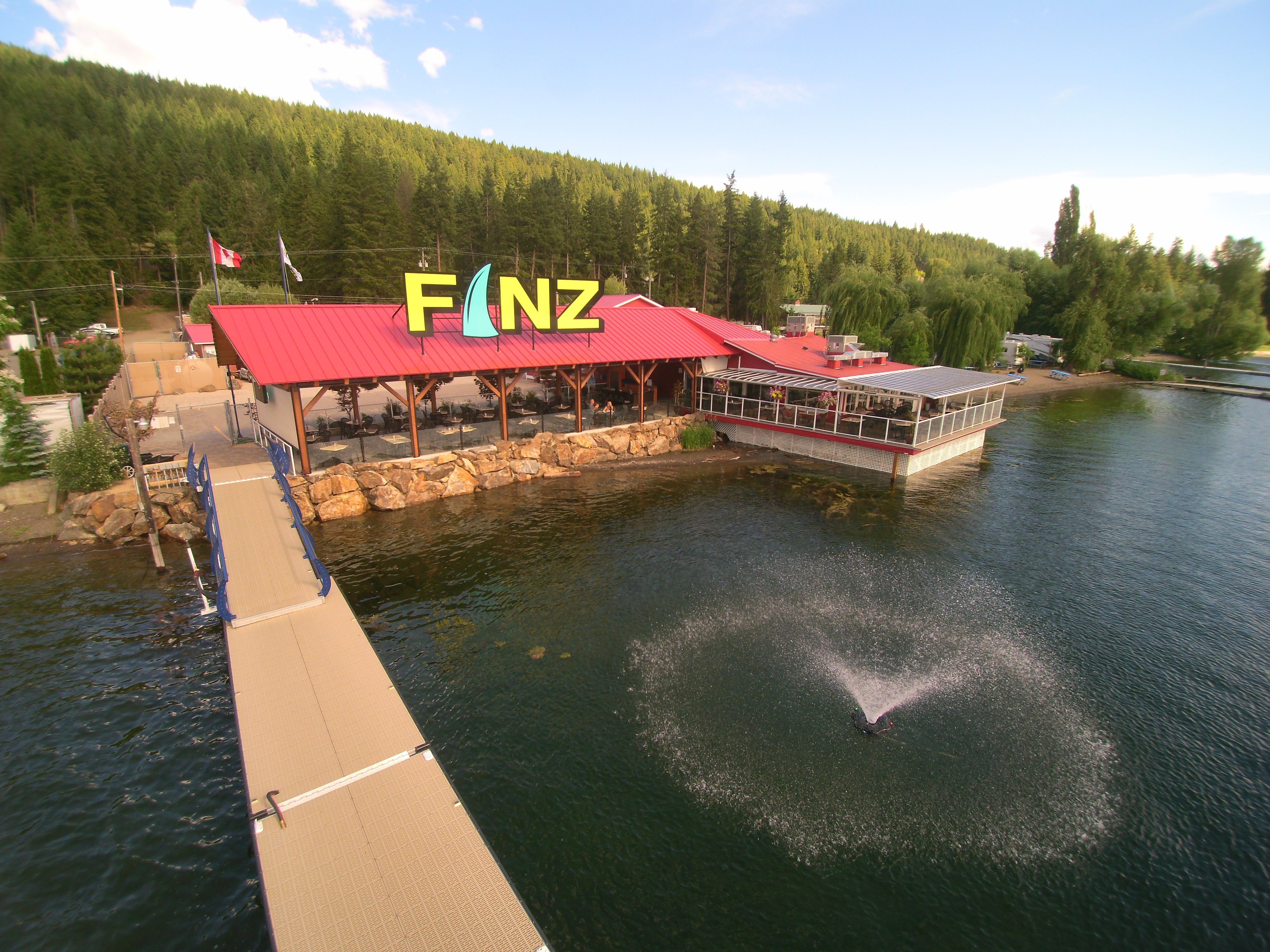 FINZ RESORT Shuswap Lake Camping, Bar & Grill, Rentals and more!