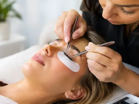 Hoe vaak moet je wimperextensions bijvullen?