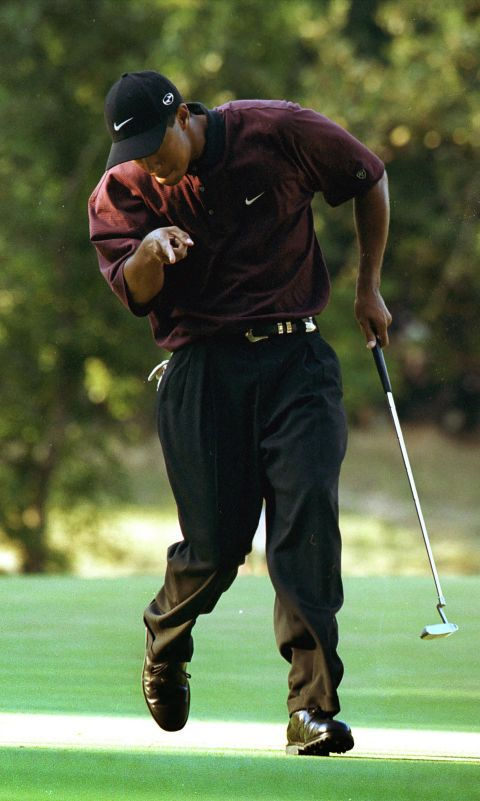 Tiger Woods Confident Putting Golfer