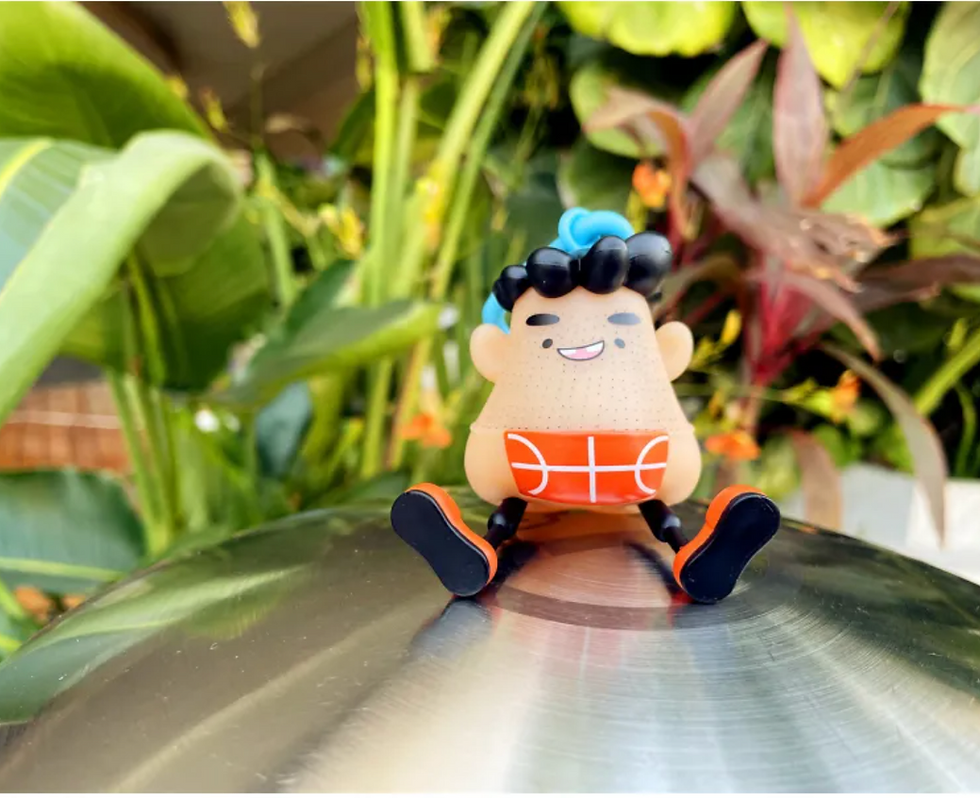 Miniatura: A Funny Toy To Vent One's Beard