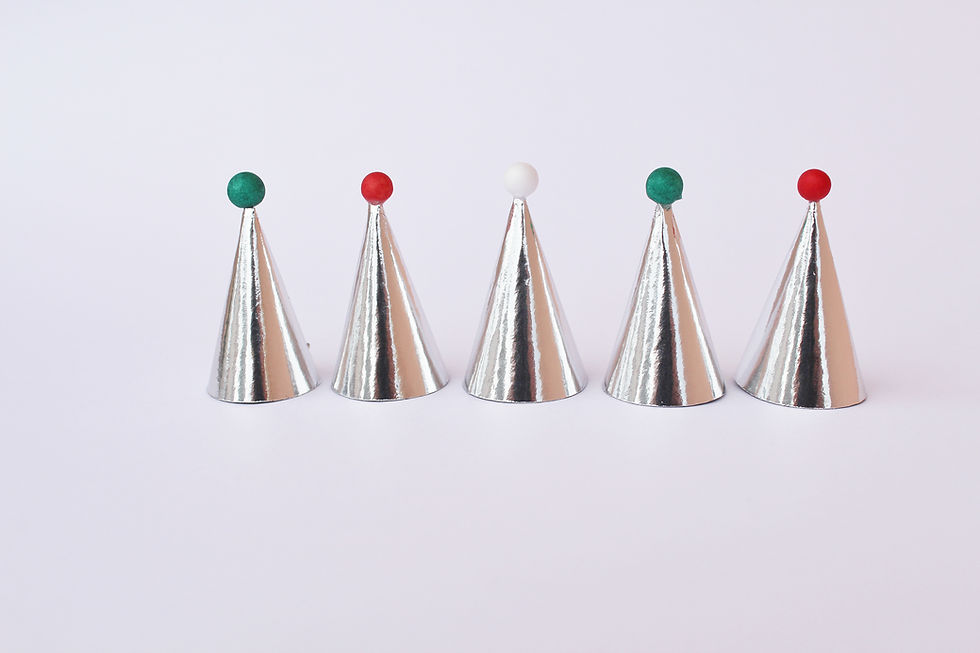 Yılbaşı Mini Parti Şapkası – 5’li Gümüş Set | Cupcake & Pasta Süsü