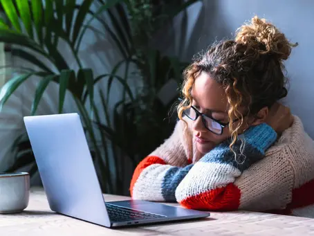 Living with Narcolepsy: Symptoms, Challenges, and When to Seek Help