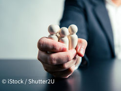 Symbolbild Machtmissbrauch, copyright iStock/Shutter2U