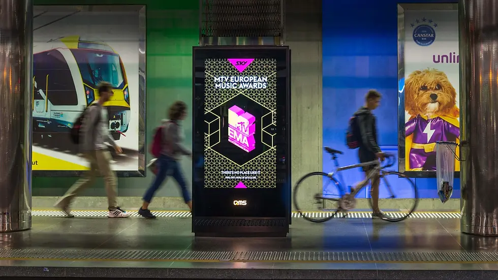 Small format digital signage on the Auckland Transport commuter network at Britomart Station