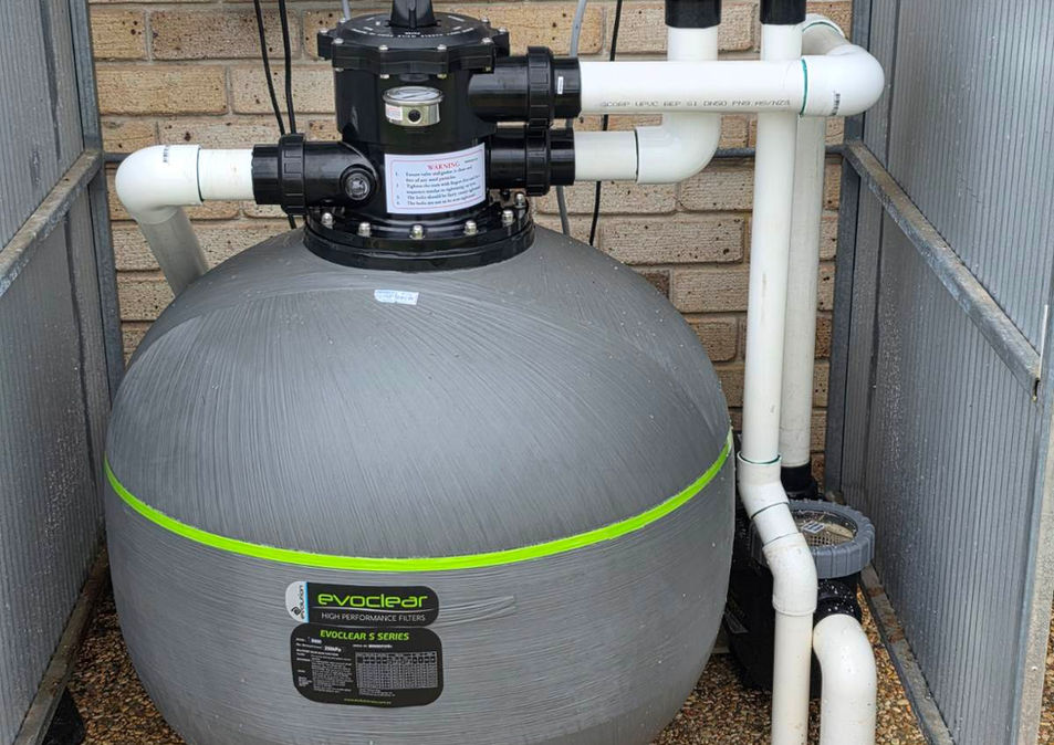 Swimming pool sand filter system with pump and controller