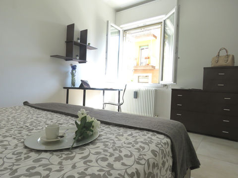 Pasubio Apartment in Bologna - bedroom