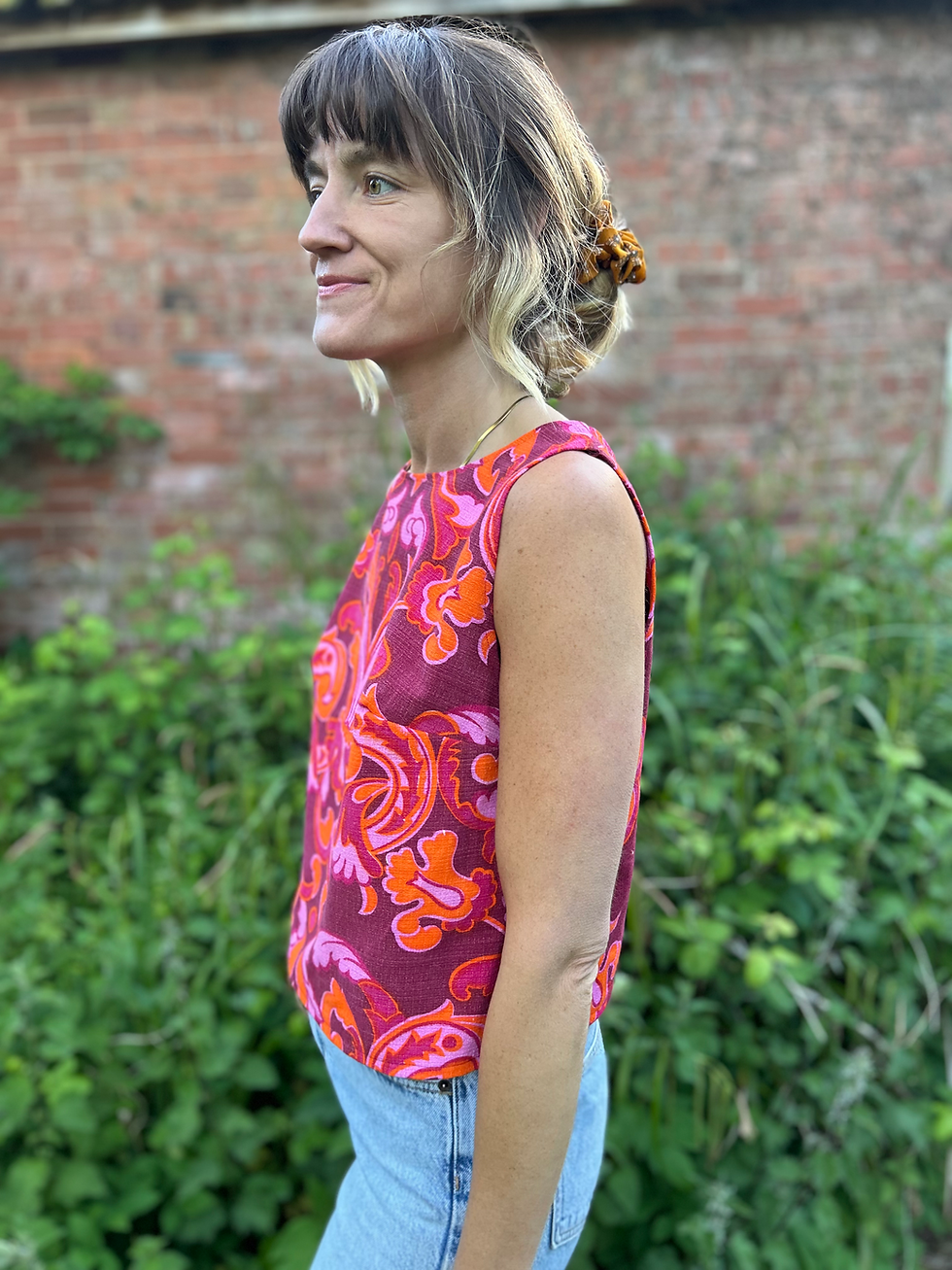 Thumbnail: The Azaleas Boxy - size M