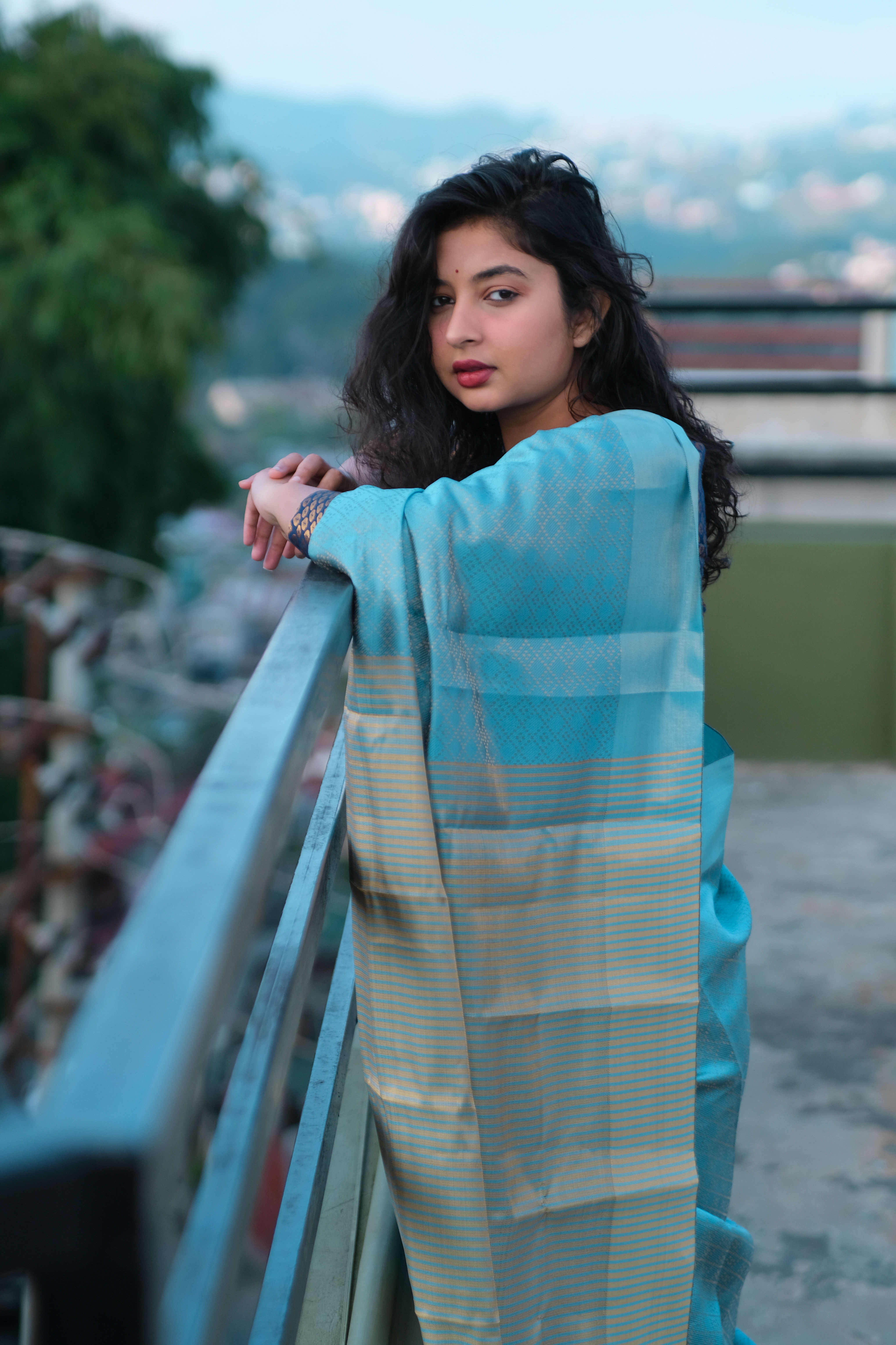 SKY-GLOW BROCADE BANARASI SAREE