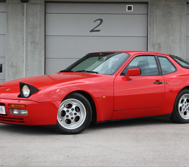Porsche 944 Turbo 1986 - Autopark
