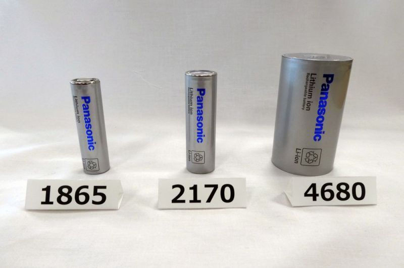 Comparison of the New Telsa Model Y 4680 battery to older verisions of the battery created by Panasonic