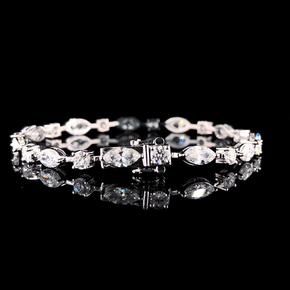 Thumbnail: Exquisite 5.848 Carat Marquise & Round White Diamond Bracelet 14K Gold- JDB-84