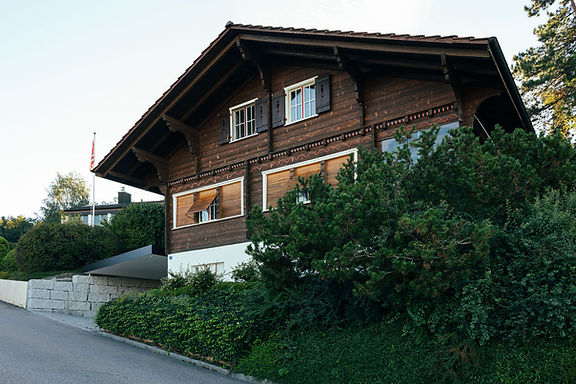 GUGGI-0045.jpg