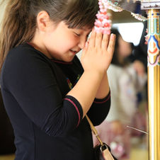 神楽坂の永代供養墓や樹木葬を案内している真清浄寺では毎年4月に「花まつり」を行っております。