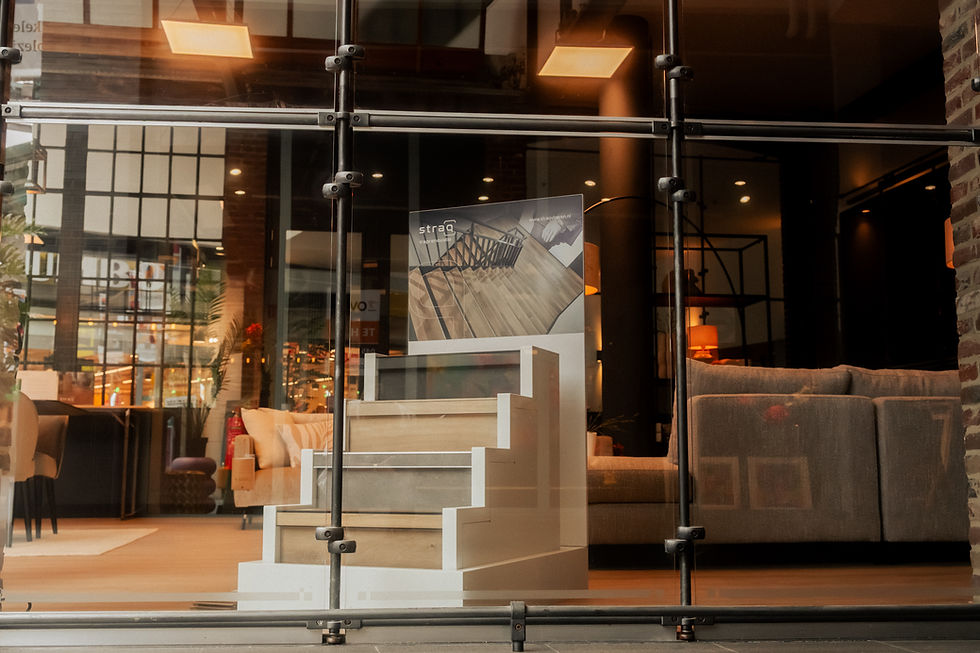 Interieur van het Glazen Huis, de showroom van Jill & Co