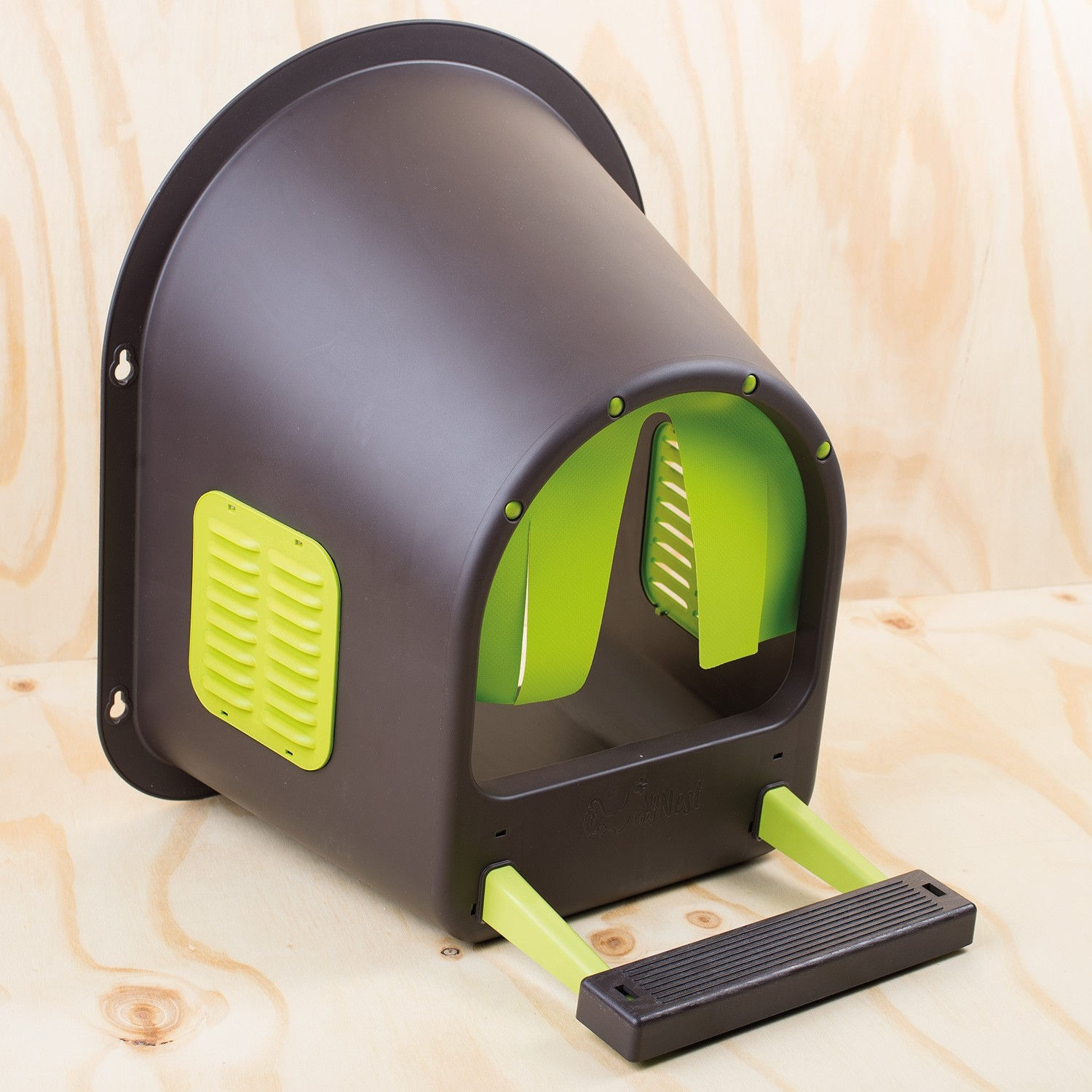 Olba MyCozyNest Roll-Away Nest Box
