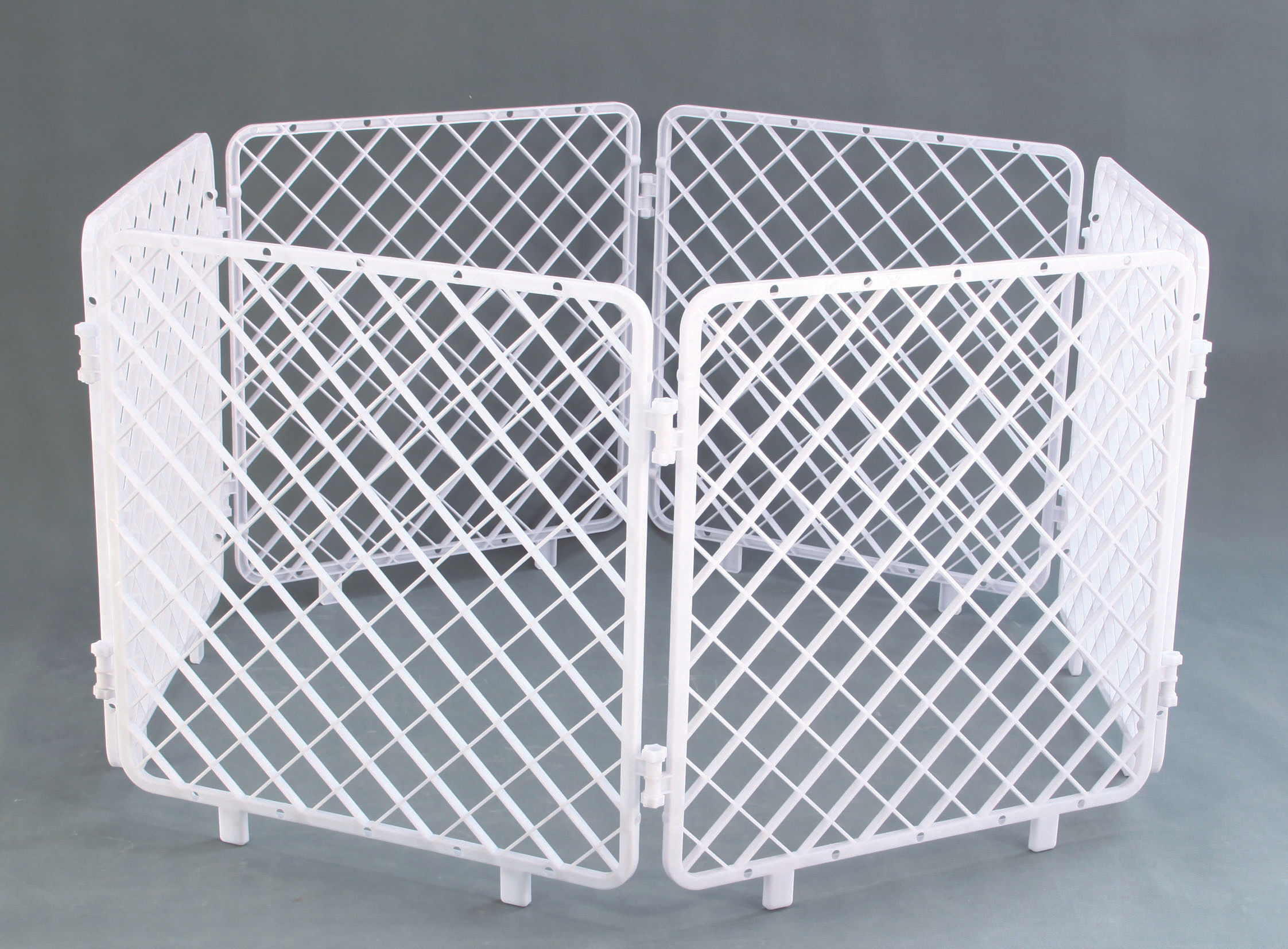 Tesoro Plastic Play Pen