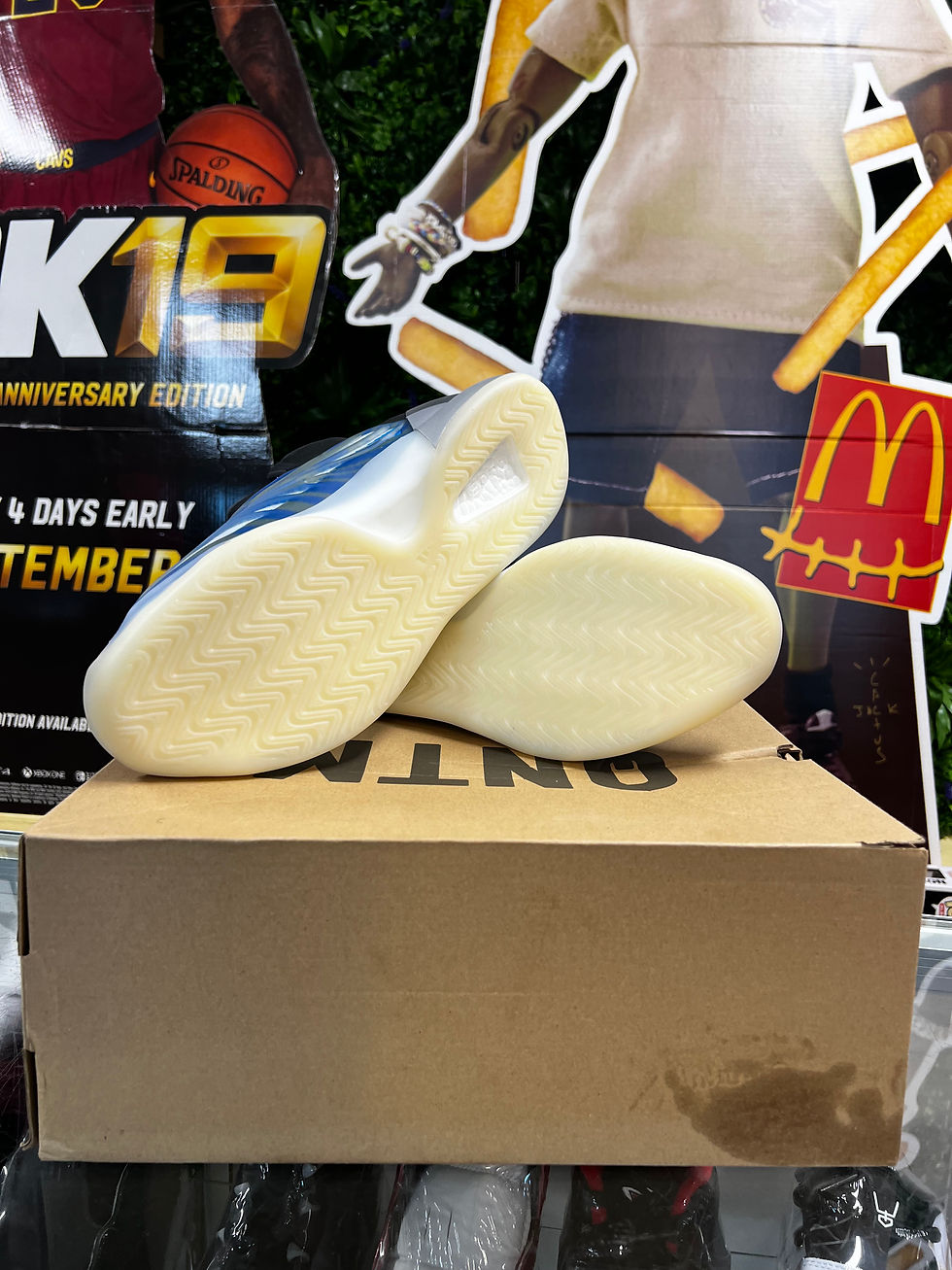 Thumbnail: Yeezy “QNTMS” sz 12 New