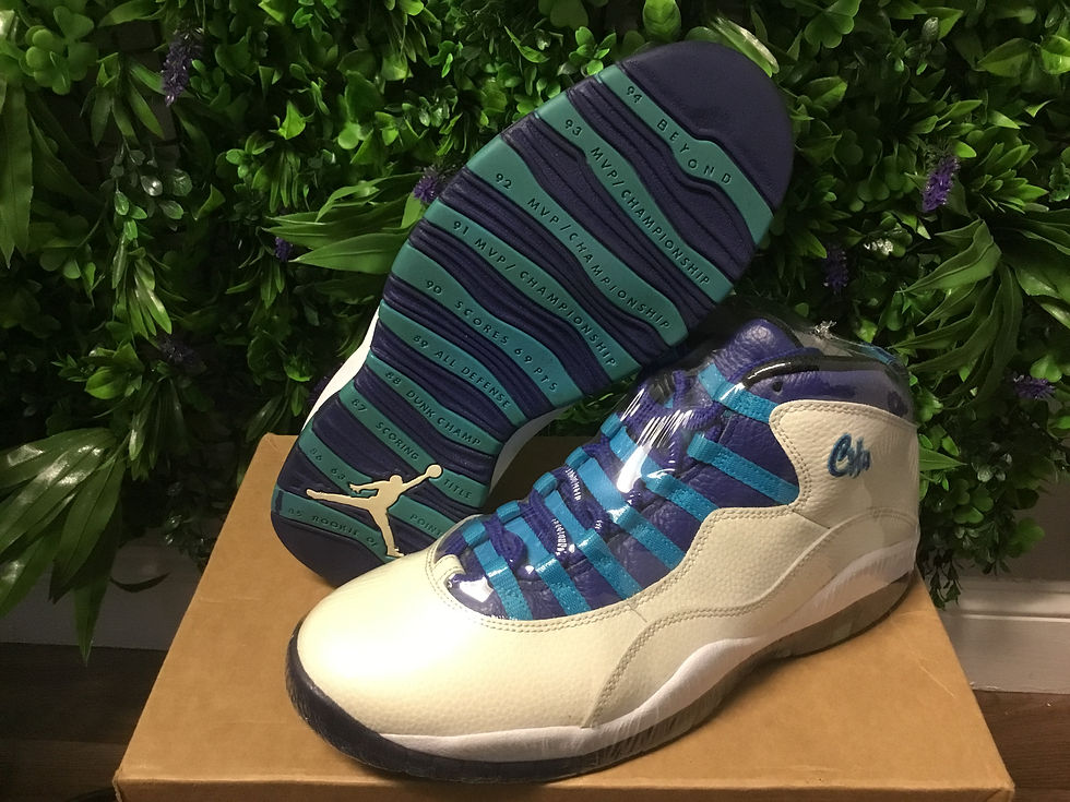 Thumbnail: Jordan 10 “Charlotte” sz 9.5 Pre-Owned