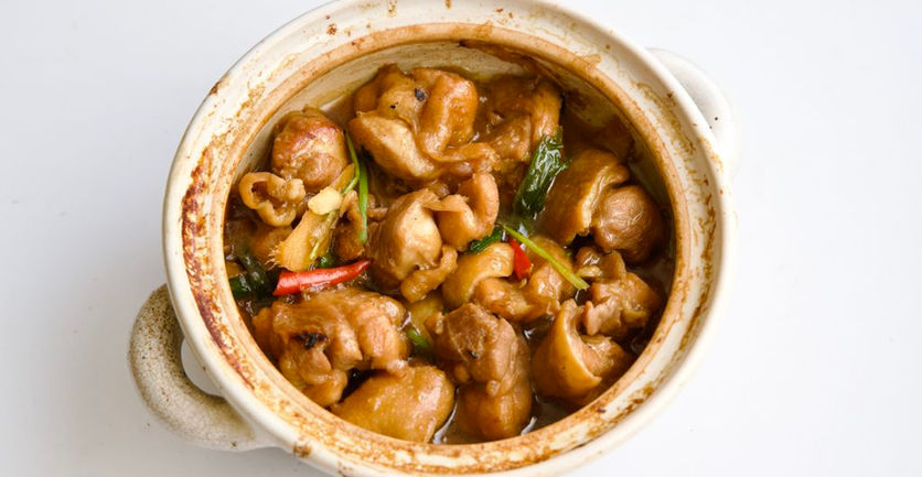 Charcoal Chicken Hot Pot