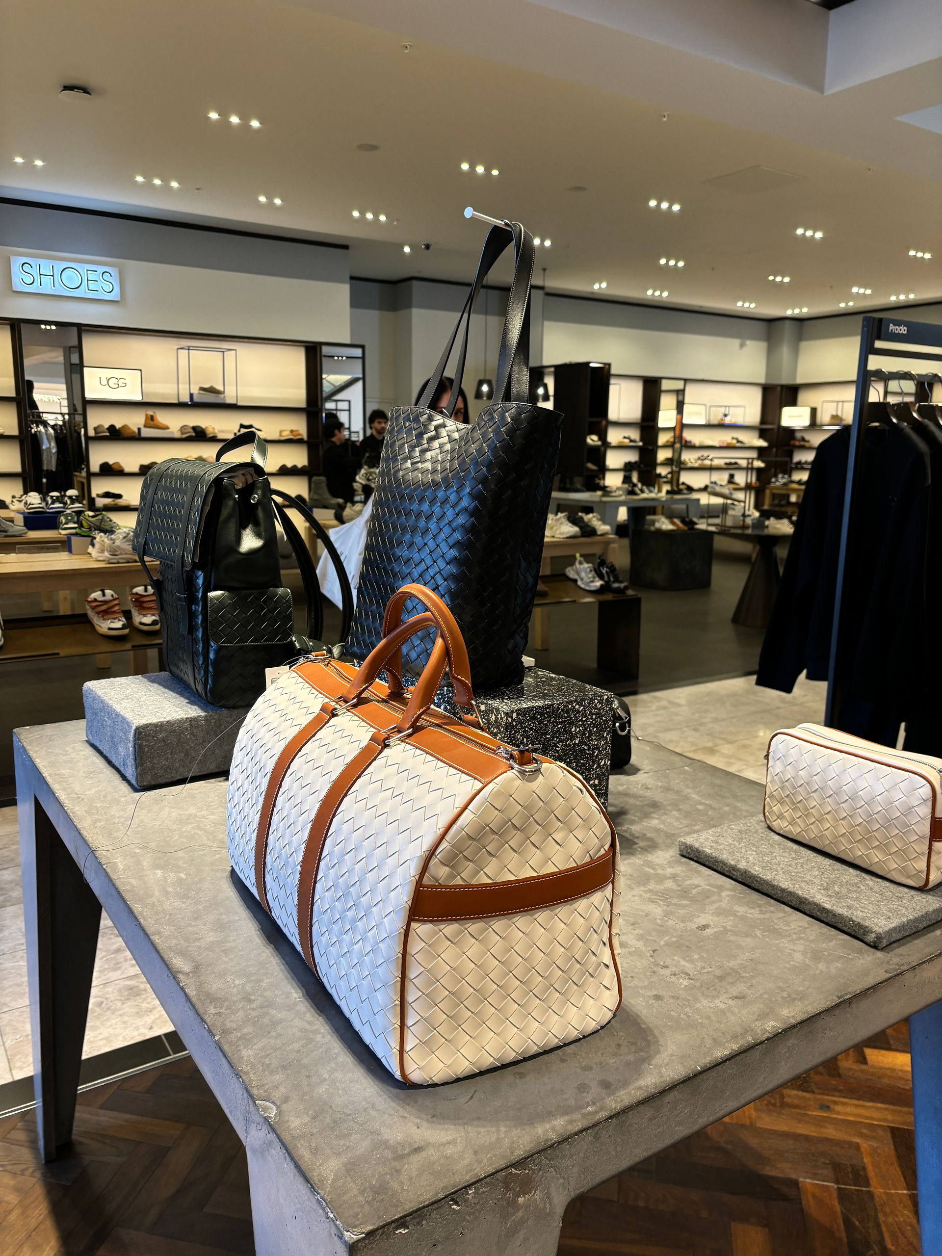 Bottega Venetta