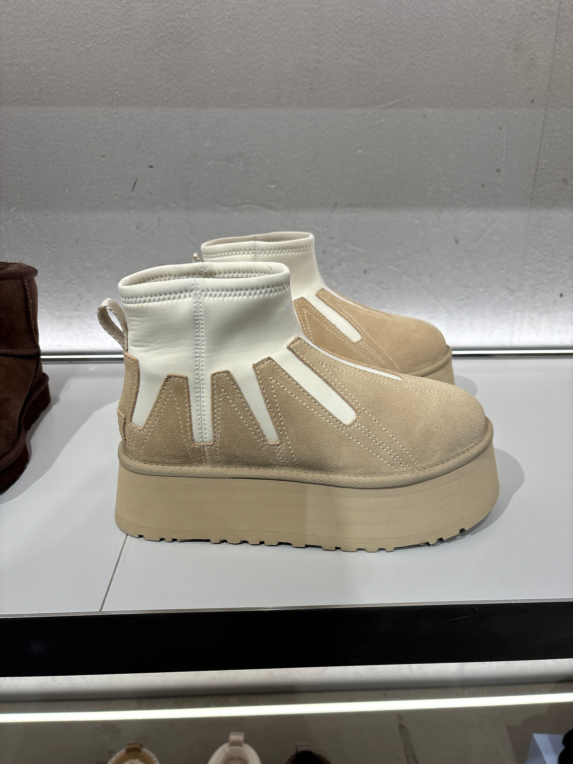 Ugg Stretch Ankle Boots