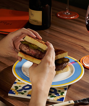 Cheese Wagyu Sliders1.jpg