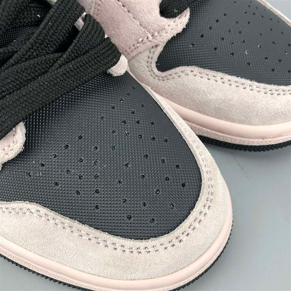 Miniatura: WMNS AIR JORDAN 1 MID