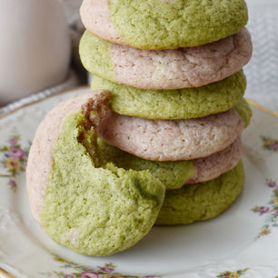 Strawberry Matcha Cookie Recipe