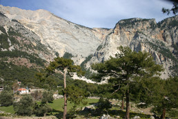 The cliffs of Kabaagac village on the lyciaTrek