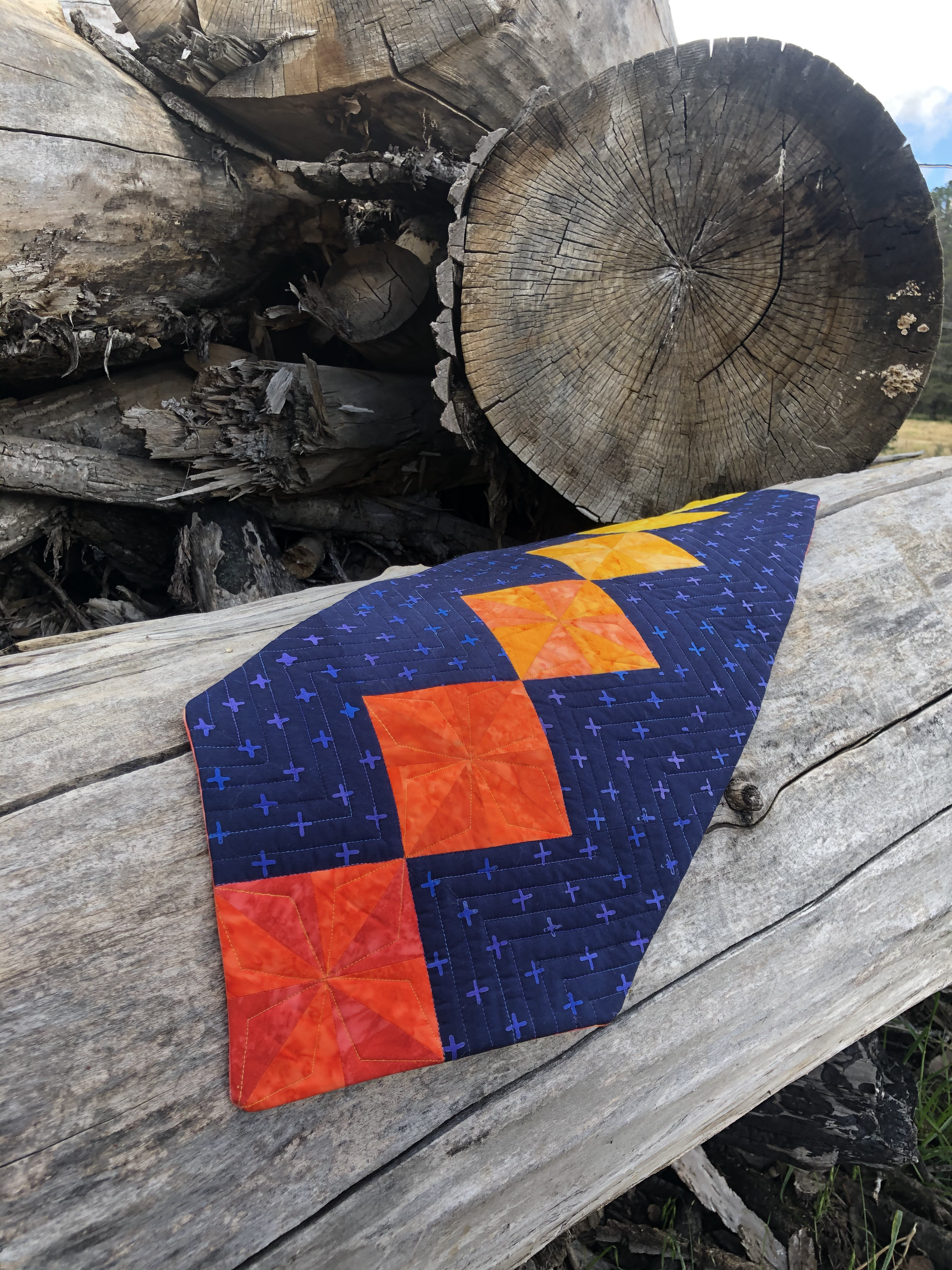 Turntables table runner Pattern PDF