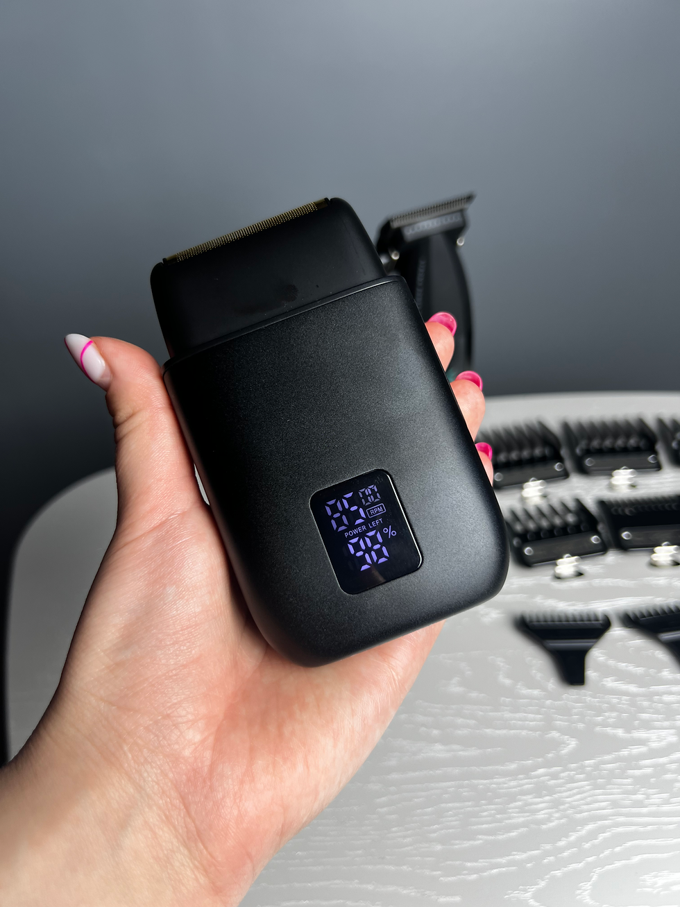 Прев'ю: Копія Комбо-набір (машинка+тример+шейвер) VGR and Hots Professional Black&amp;Gr