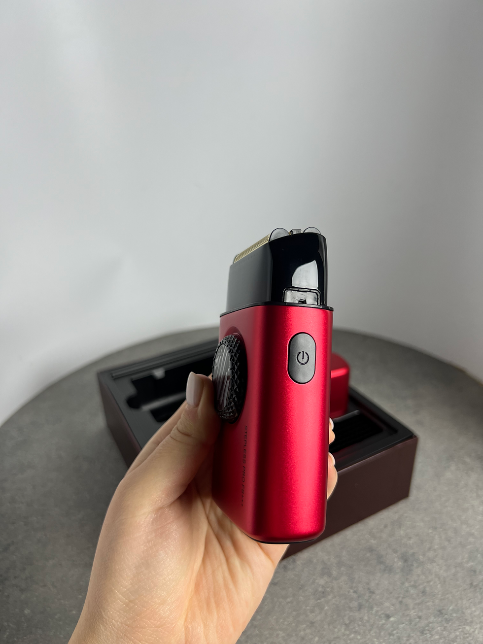 Прев'ю: Сіткова електробритва VGR V-378 Red