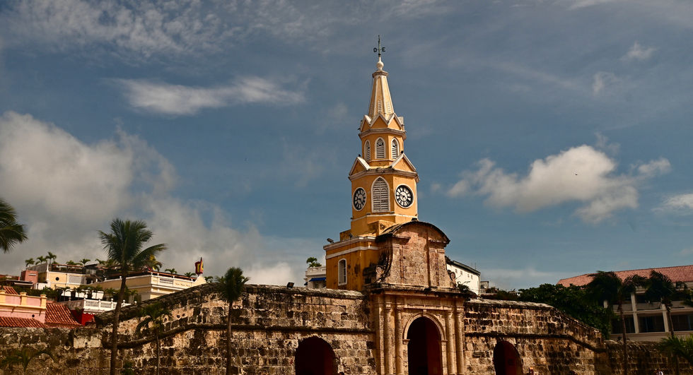 Horloge de Carthagène, entrée de la ville entre remparts