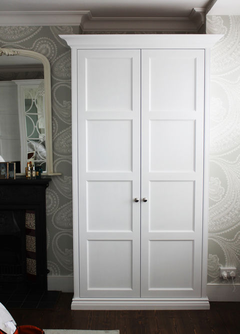 Bespoke English Wardrobes 