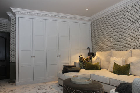 Bespoke English Wardrobes 