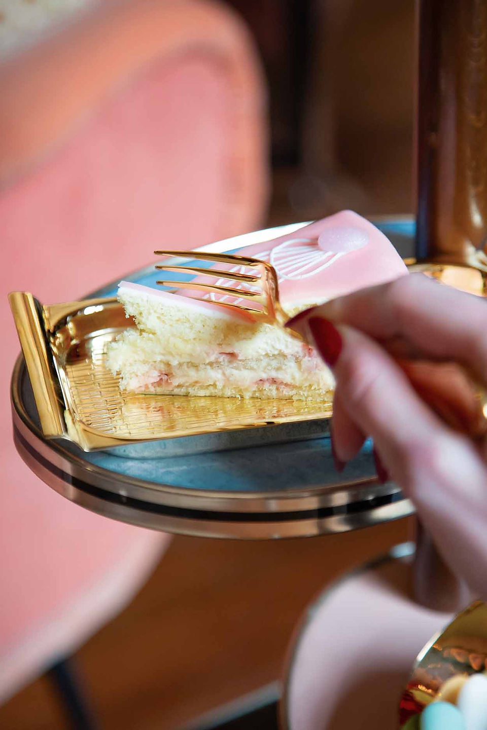 Zanetto's Vancouver tray with gold plated finish