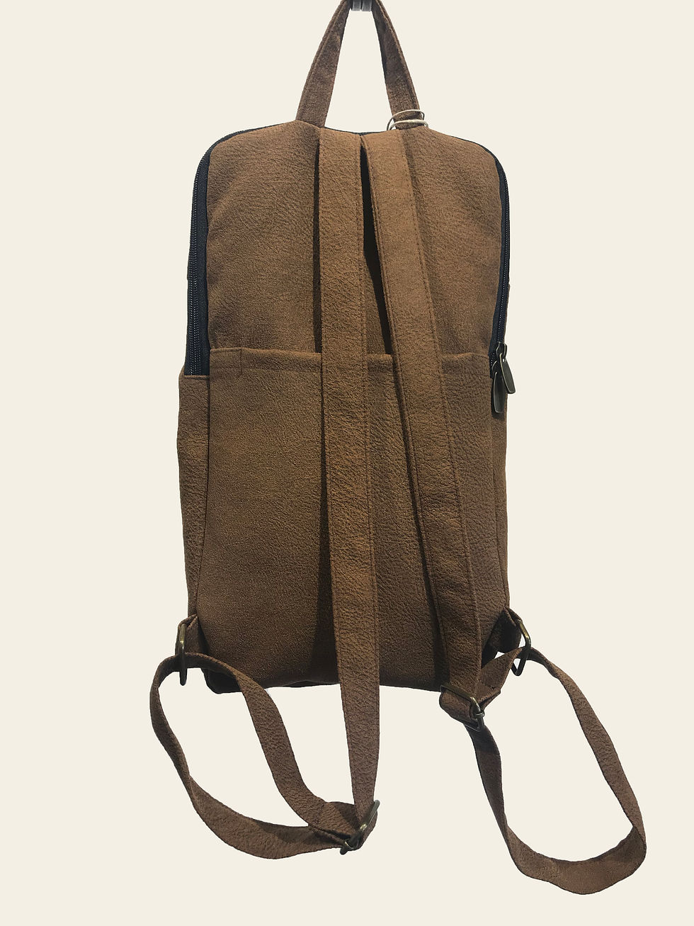 תמונה ממוזערת: עלמה