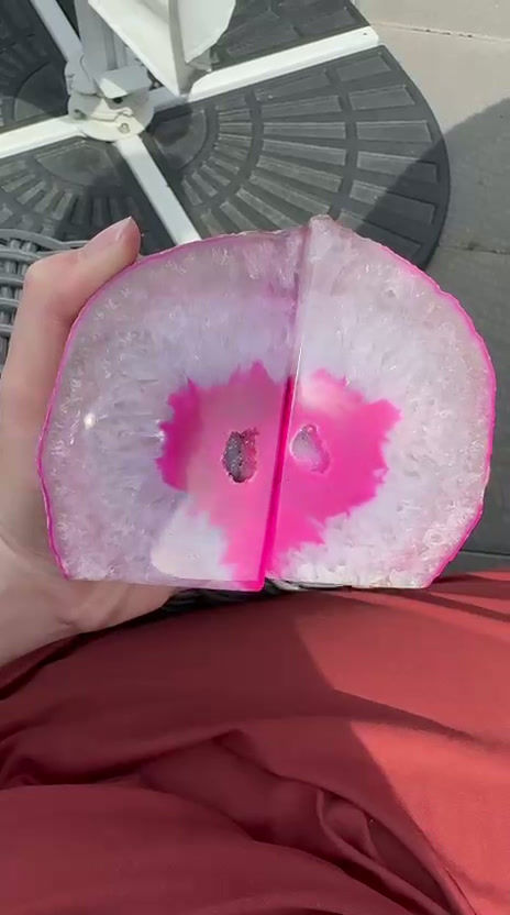 Thumbnail: Pink Dyed Agate Druzy Bookends – Crystal Geode Book Ends – 1149g