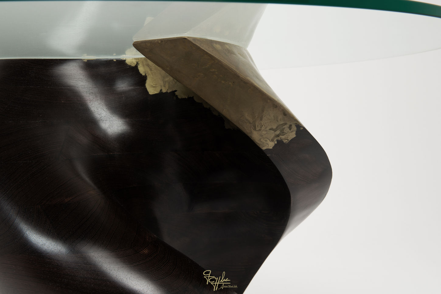 Bespoke exclusive furniture
bespoke coffee table luxury exclusive joinery furniture solid wood liquid metal brass top joiner east London Grzegorz Cholewa artisan wood lab solid wood liquid metal brass ARTISAN WOOD LAB