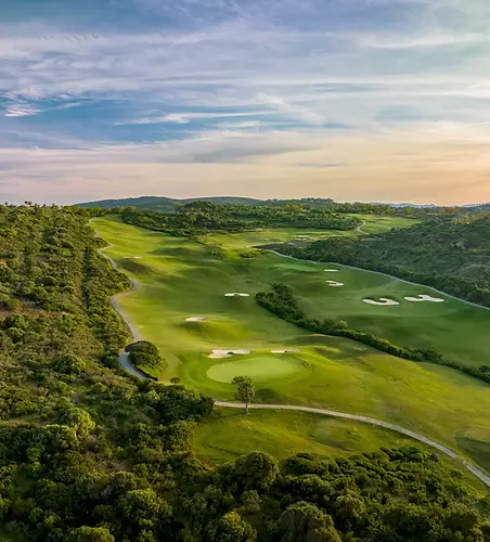 https://lahaciendagolf.com